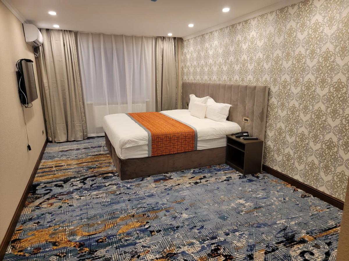 אולן בטור New West Hotel מראה חיצוני תמונה