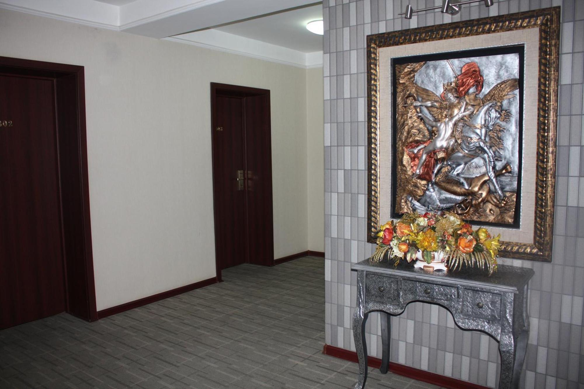 אולן בטור New West Hotel מראה חיצוני תמונה