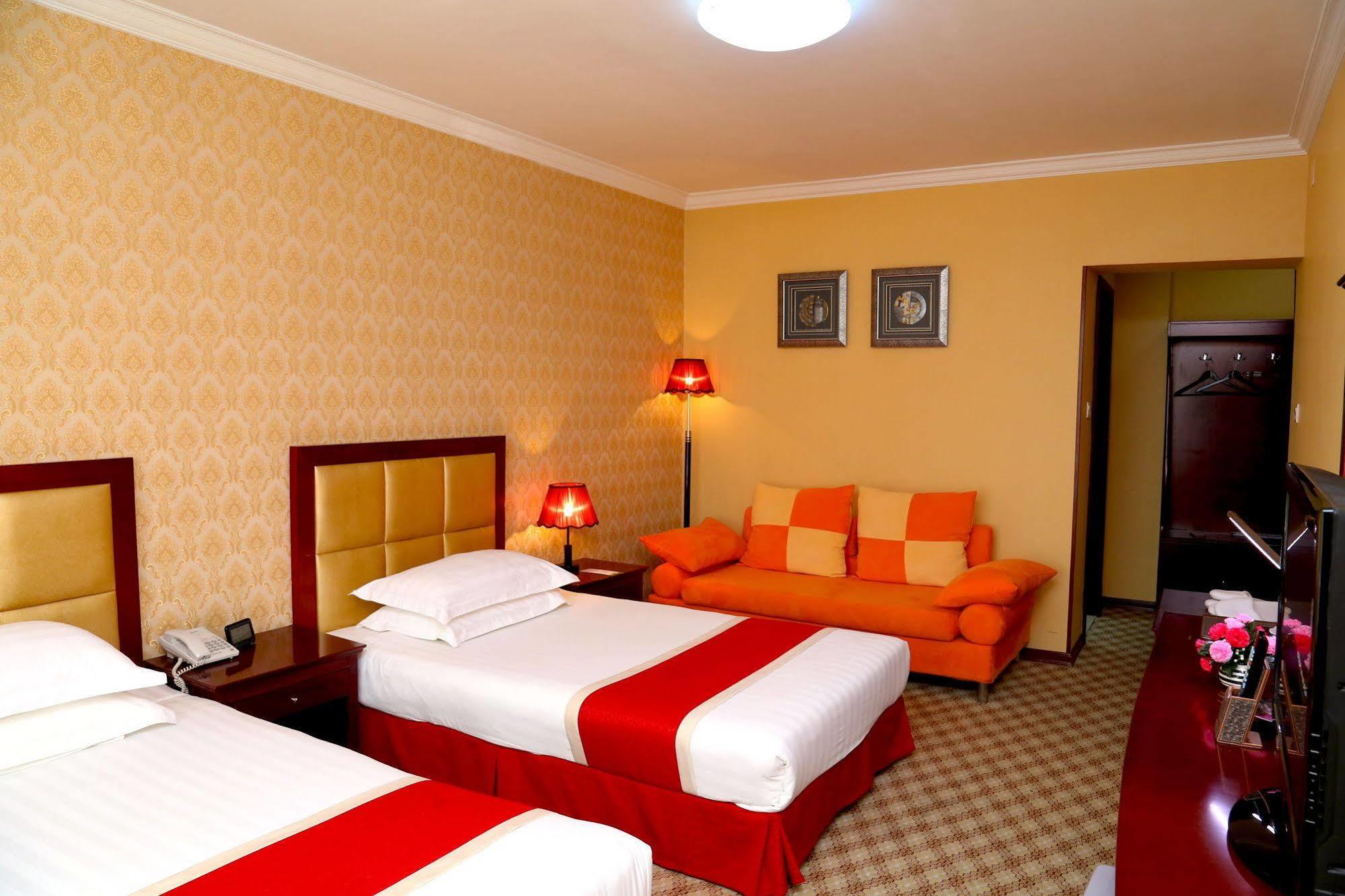 אולן בטור New West Hotel מראה חיצוני תמונה