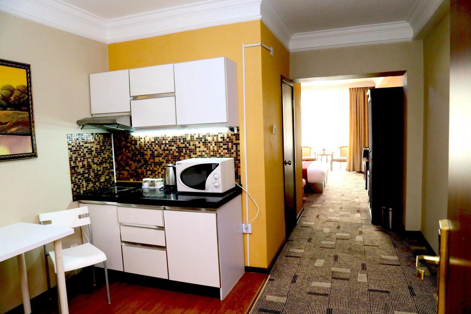 אולן בטור New West Hotel מראה חיצוני תמונה