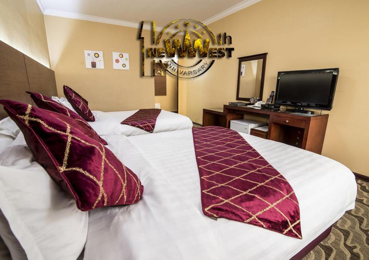 אולן בטור New West Hotel מראה חיצוני תמונה